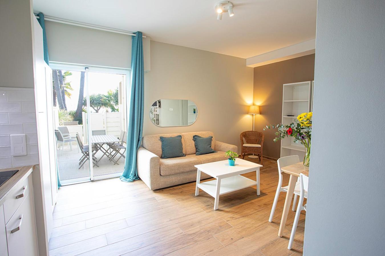 Residence La Menado Cavalaire-sur-Mer Exterior photo