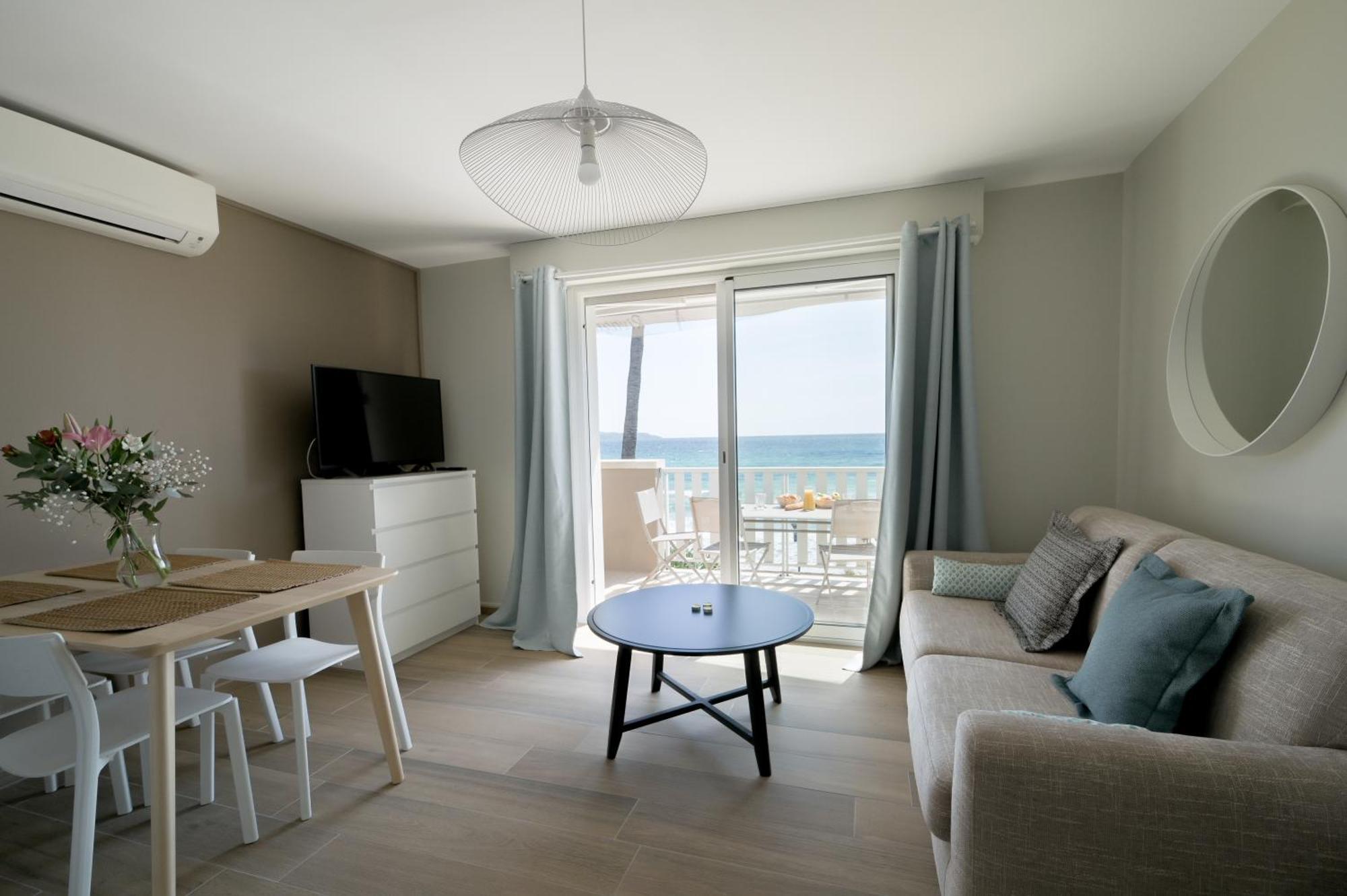 Residence La Menado Cavalaire-sur-Mer Exterior photo